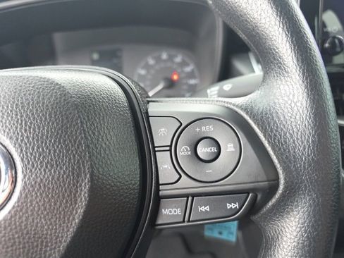 Certified 2025 Toyota Corolla LE image 16