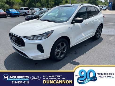 Certified 2023 Ford Escape ST-Line w/ Tech Pack #1 AWD/4WD image 1