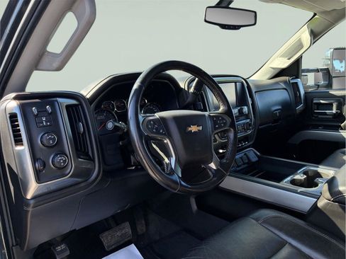 Used 2019 Chevrolet Silverado 2500 LTZ w/ Duramax Plus Package AWD/4WD image 14