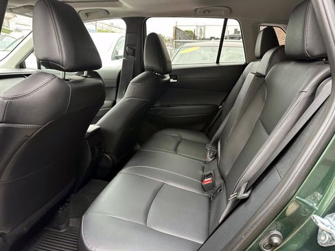 Used 2023 Toyota Corolla Cross XLE w/ Convenience Package AWD/4WD image 11
