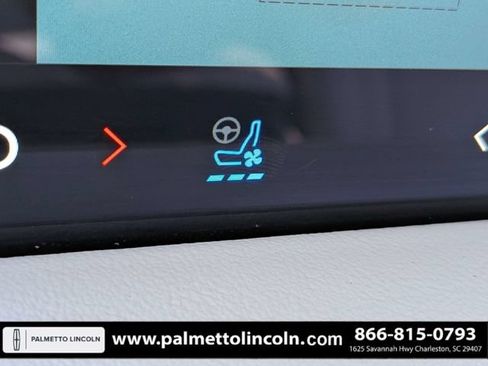 Certified 2025 Lincoln Aviator Reserve w/ Illumination Package AWD/4WD image 25