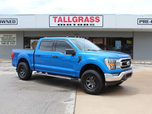 Used 2021 Ford F150 XLT w/ Equipment Group 302A High AWD/4WD image 2