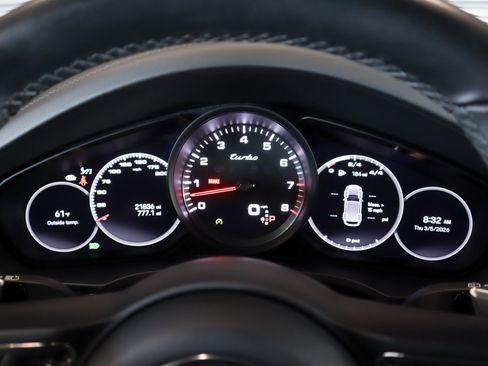 Certified 2022 Porsche Cayenne Turbo image 16