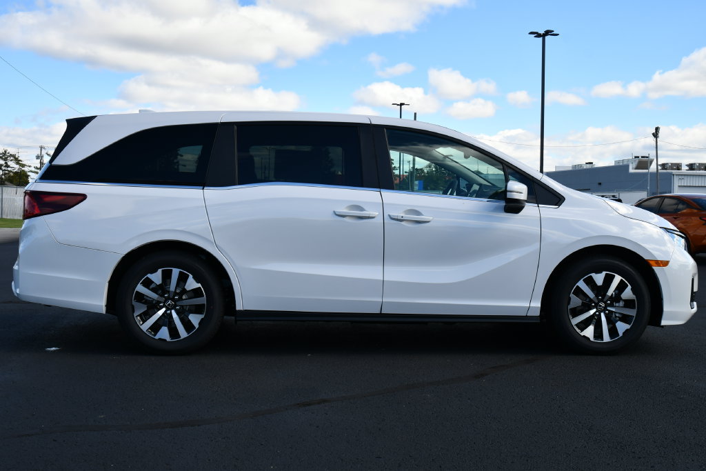 New 2027 Honda Odyssey EX-L image 8