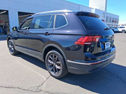 Used 2022 Volkswagen Tiguan SE image 5