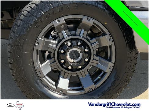 Used 2023 Ford F250 Lariat w/ Lariat Ultimate Package AWD/4WD image 9