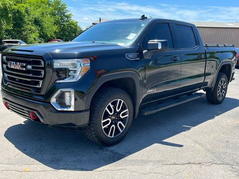 Used 2019 GMC Sierra 1500 AT4 w/ AT4 Premium Package AWD/4WD image 2