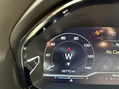 Used 2023 GMC Yukon Denali Ultimate AWD/4WD image 23