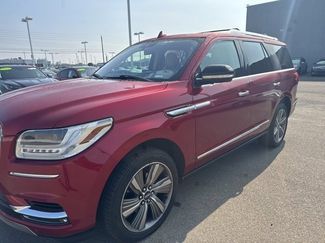 Used 2018 Lincoln Navigator Reserve w/ Technology Package video 2