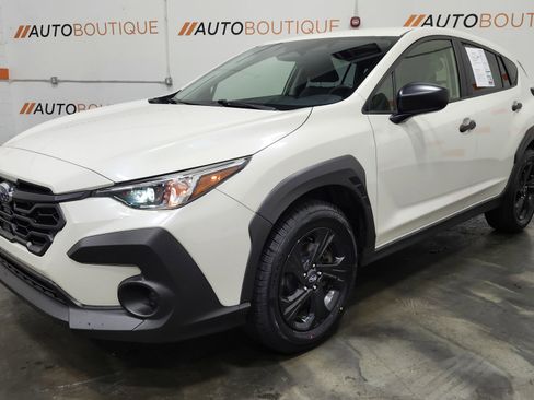 Used 2024 Subaru Crosstrek 2.0i image 11