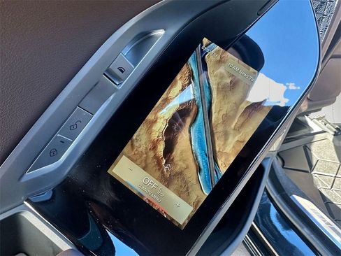 Used 2025 BMW 760i xDrive 760i xDrive image 38