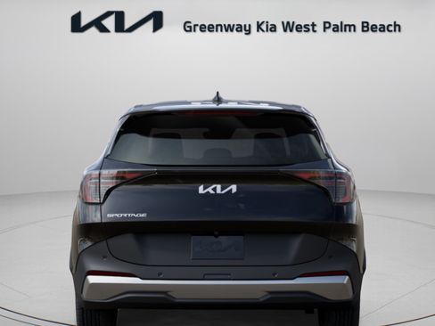 New 2027 Kia Sportage EX FWD image 7