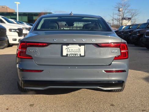 Used 2024 Volvo S60 B5 Core w/ Climate Package image 13