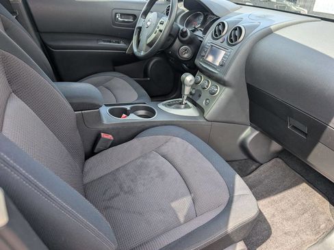 Used 2011 Nissan Rogue SV w/ Premium Pkg AWD/4WD image 3