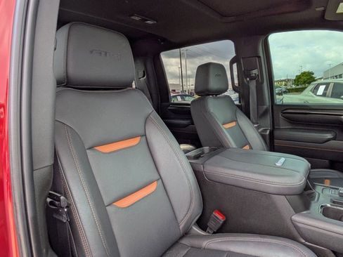Used 2024 GMC Sierra 2500 AT4 w/ AT4 Premium Plus Package image 18