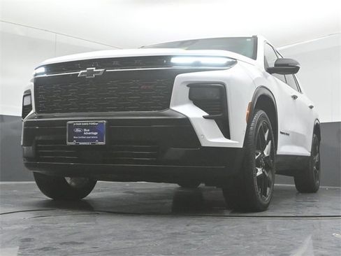 Used 2024 Chevrolet Traverse RS w/ LPO, Floor Liner Package image 36