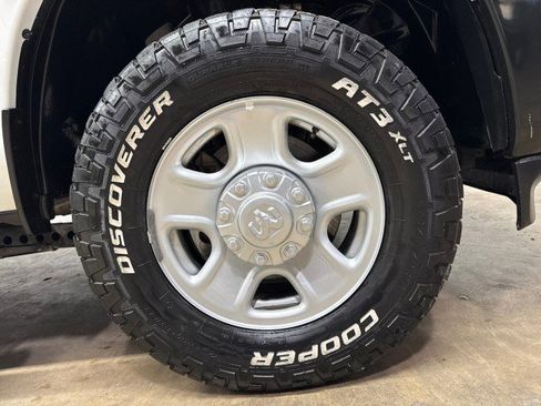 Used 2023 RAM 2500 Tradesman image 38