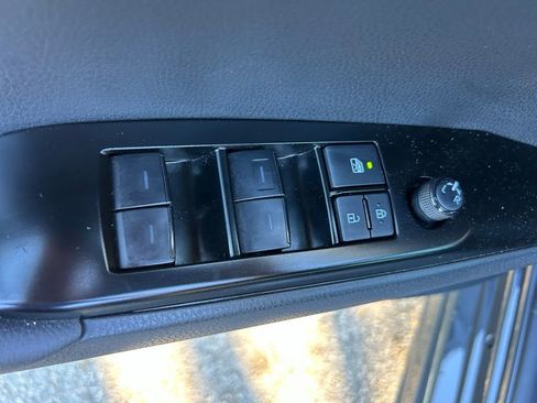 Certified 2025 Toyota Camry SE image 17