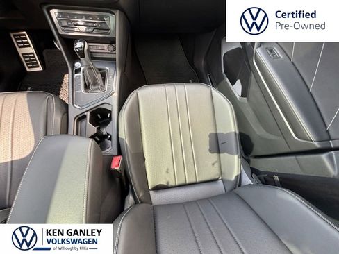 Used 2023 Volkswagen Tiguan SE R-Line FWD image 17