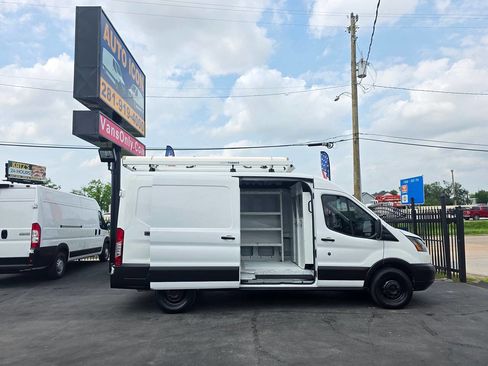 Used 2019 Ford Transit 350 148 Medium Roof RWD image 5