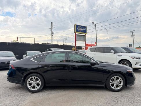 Used 2023 Honda Accord LX image 4