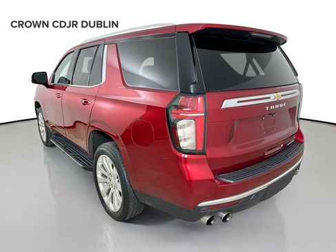Used 2021 Chevrolet Tahoe Premier w/ Premium Package AWD/4WD image 7