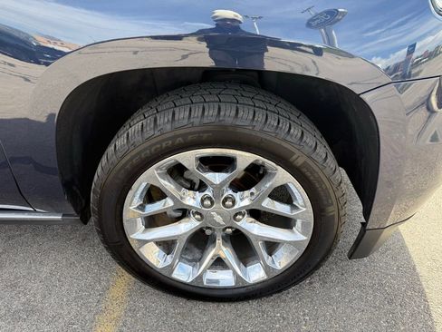 Used 2018 Chevrolet Suburban Premier image 47