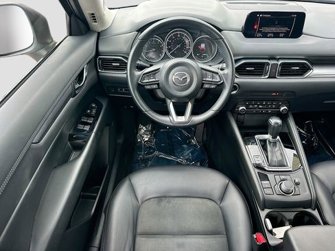Used 2020 MAZDA CX-5 Touring FWD image 19