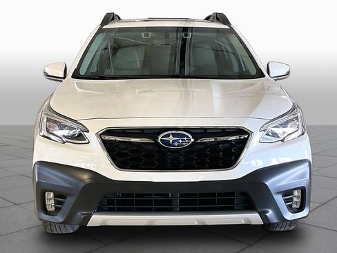 Used 2022 Subaru Outback Limited AWD/4WD image 3