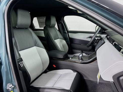 New 2026 Land Rover Range Rover Velar Dynamic SE image 26