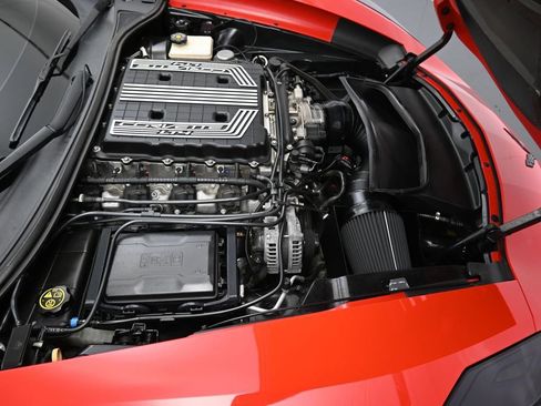 Used 2015 Chevrolet Corvette Z06 w/ 3LZ Preferred Equipment Group image 29