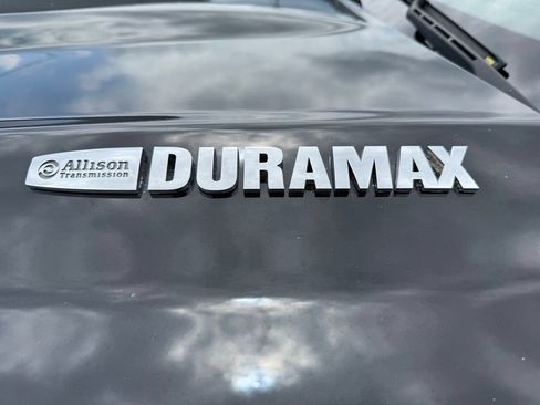 Used 2019 Chevrolet Silverado 2500 LTZ w/ Duramax Plus Package AWD/4WD image 43