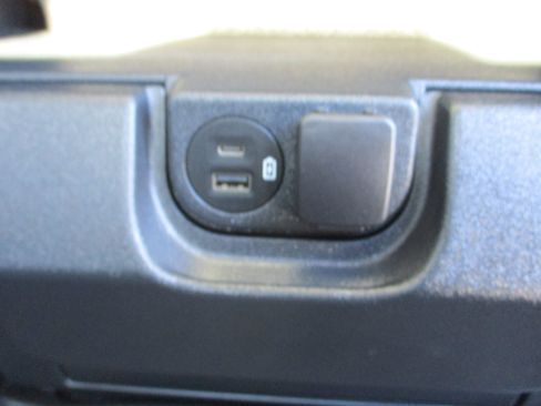 Used 2022 Ford F150 XLT image 26