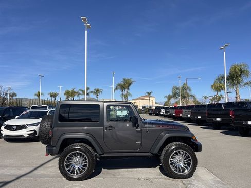 Used 2017 Jeep Wrangler Rubicon image 9