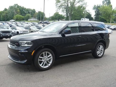 Used 2025 Dodge Durango GT w/ Trailer Tow Group IV AWD/4WD image 8