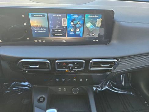 New 2026 Nissan Sentra SV w/ Floor Mat Package image 7