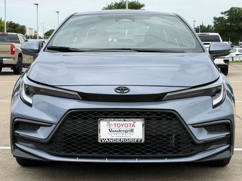 Used 2025 Toyota Corolla SE FWD image 8