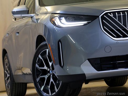 Certified 2026 BMW X3 xDrive30 w/ Premium Package image 4