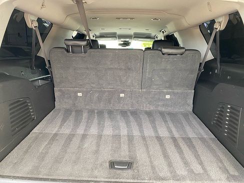 Used 2019 GMC Yukon XL SLT image 12