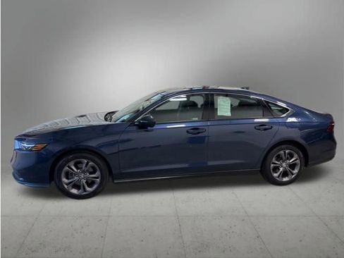 Certified 2023 Honda Accord EX image 3