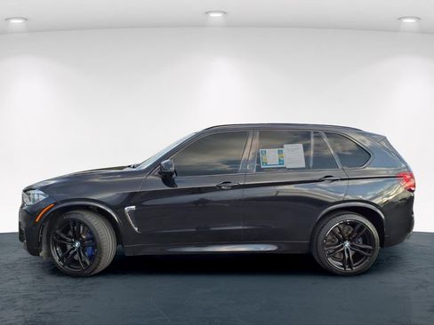 Used 2018 BMW X5 M image 11