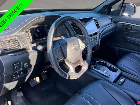 Used 2023 Honda Passport TrailSport image 17