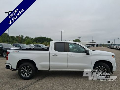 Used 2023 Chevrolet Silverado 1500 RST w/ Protection Package AWD/4WD image 7