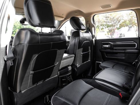 Used 2020 RAM 2500 Laramie image 34