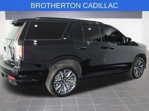 Used 2024 Cadillac Escalade Sport Platinum w/ Heavy-Duty Trailer Package AWD/4WD image 8