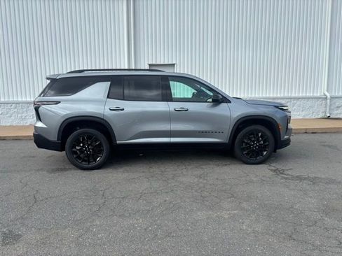 New 2026 Chevrolet Traverse LT w/ Midnight/Sport Edition image 15