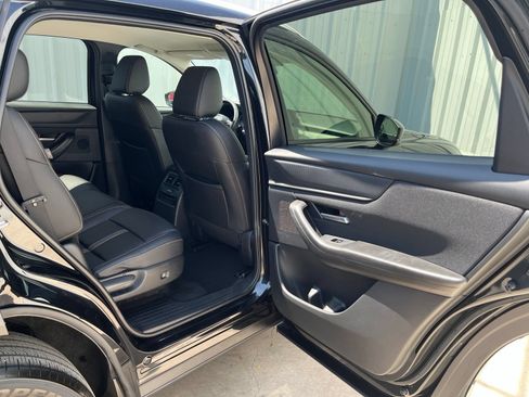 Certified 2025 MAZDA CX-90 3.3 Turbo w/ Select Package AWD/4WD image 15