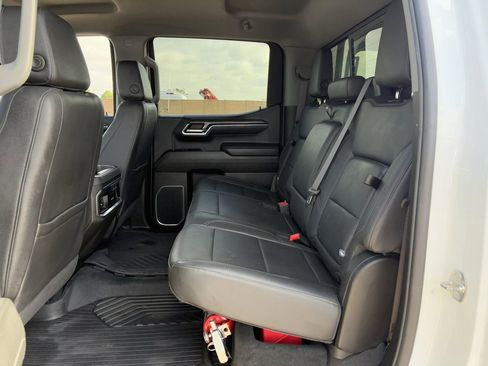 Used 2024 Chevrolet Silverado 1500 LTZ AWD/4WD image 28