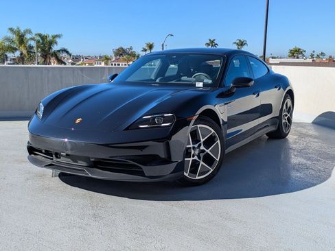New 2025 Porsche Taycan image 1