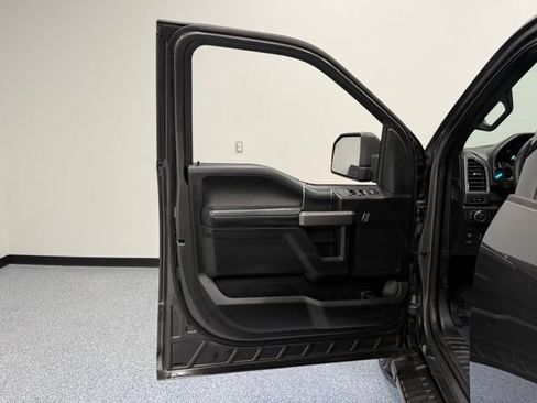 Used 2020 Ford F150 XLT w/ Equipment Group 302A Luxury AWD/4WD image 14
